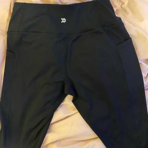(2 PAIRS FOR ONE $) Target All in motion leggings